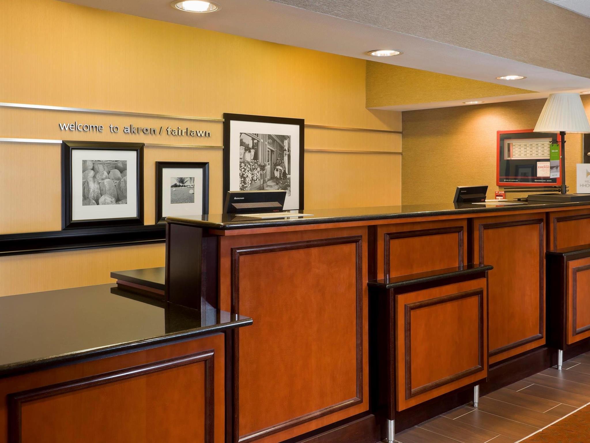 Hampton Inn Akron-Fairlawn Montrose Buitenkant foto