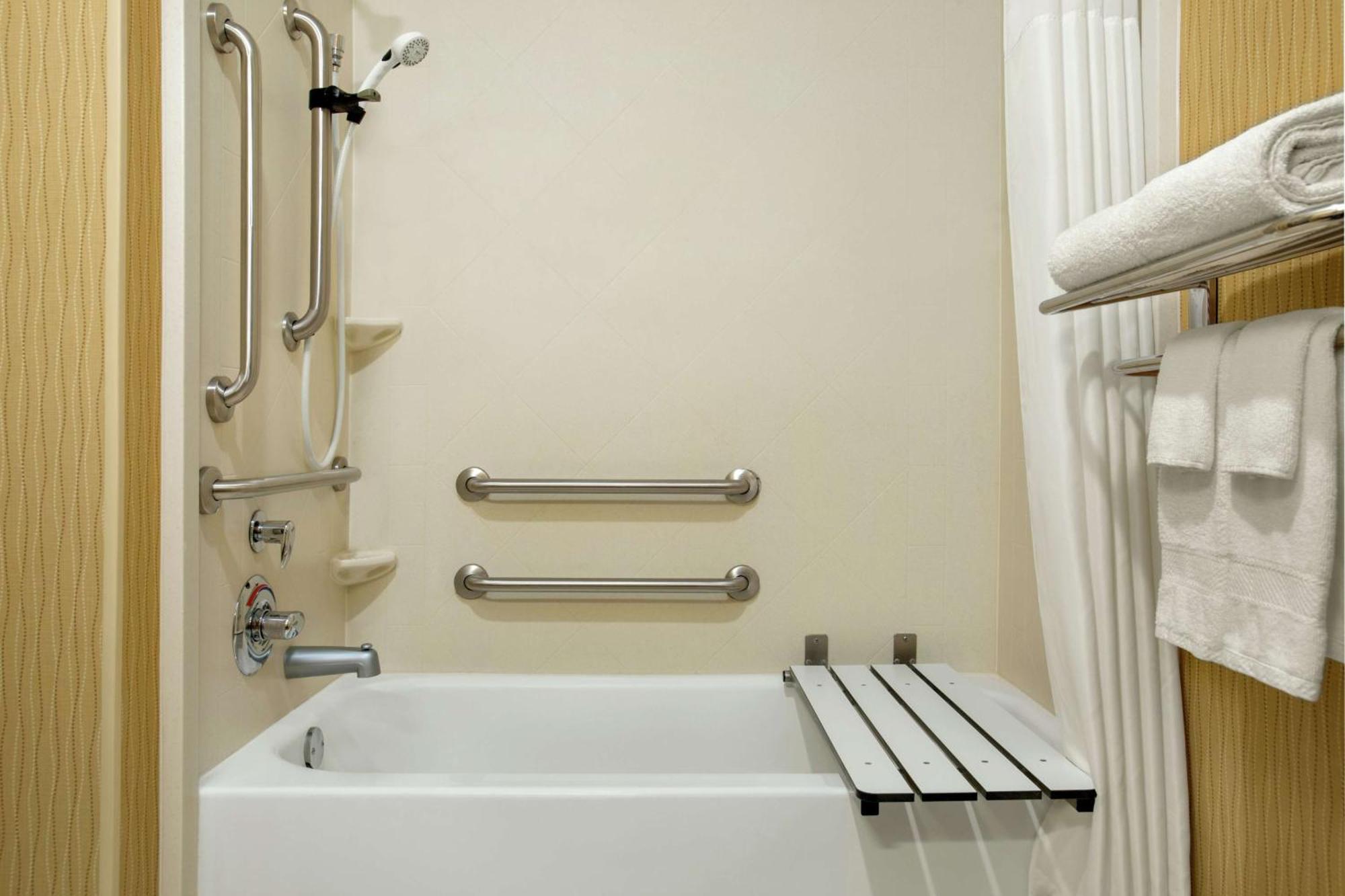 Hampton Inn Akron-Fairlawn Montrose Buitenkant foto