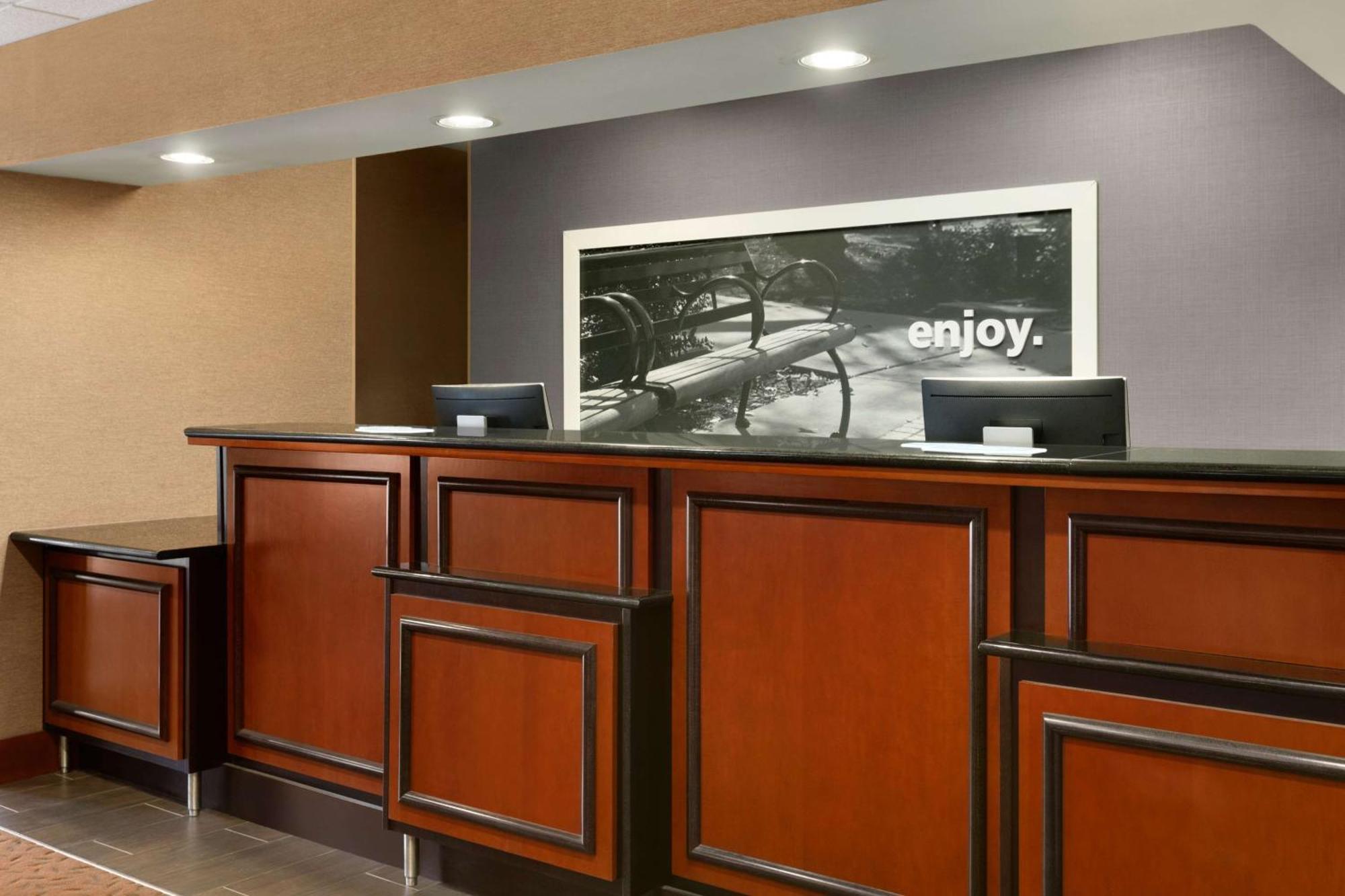 Hampton Inn Akron-Fairlawn Montrose Buitenkant foto