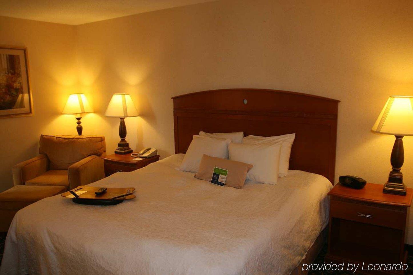 Hampton Inn Akron-Fairlawn Montrose Kamer foto